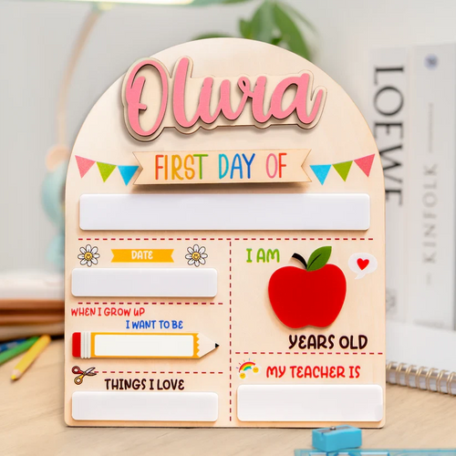 Personalized First and Day Last Day of School Sign, Interchangeable Names