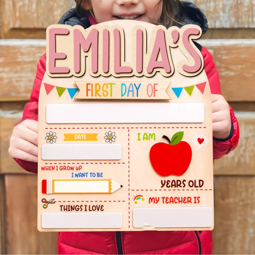 Personalized First and Day Last Day of School Sign, Interchangeable Names