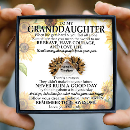 DON'T WORRY ABOUT PEOPLE FROM YOUR PAST - NECKLACE FOR GRANDDAUGHTER