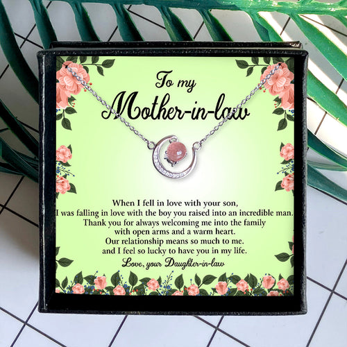 I FEEL SO LUCKY TO HAVE YOU IN MY LIFE - CRYSTAL CLAVICLE NECKLACE FOR MOTHER-IN-LAW