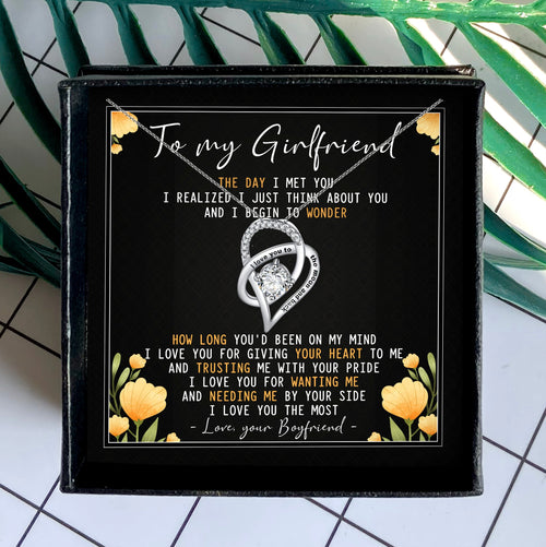 I LOVE YOU FOR GIVING YOUR HEART TO ME  - NECKLACE FOR GIRLFRIEND